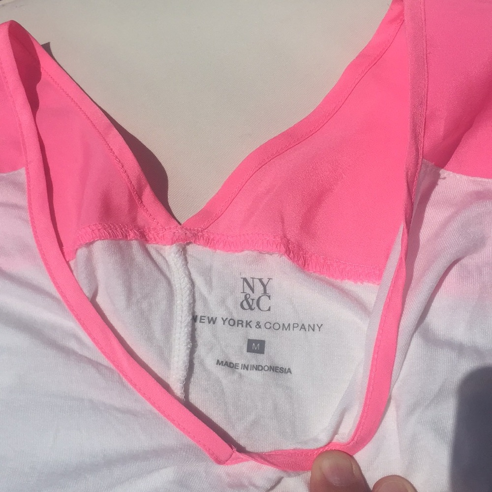 New York & Co - Picture 3 of 3